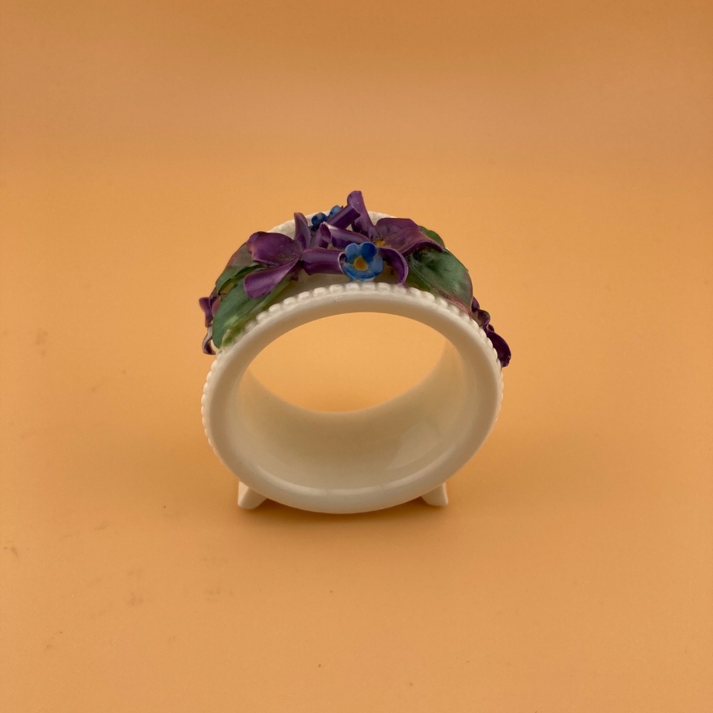 Napkin Rings Bone China Collectible 6 - Picture 5 of 16